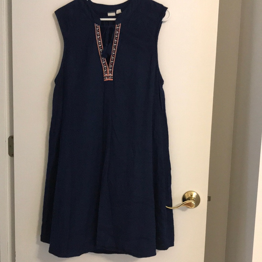 Dark blue dress